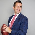 [Albert Breer] Particulars on the Patrick Mahomes restructure. • Mahomes' agents prioritized cashflow > guarantees. • $208.1M from 2023-26, besting Lamar by $100K. • No new money, money's just moved forward. • $208.1M injury guarantee. • $133.7M full guarantee. • $20.57M signing bonus.