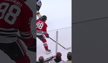 Bedard serves sauce FTW! 🥫🚨