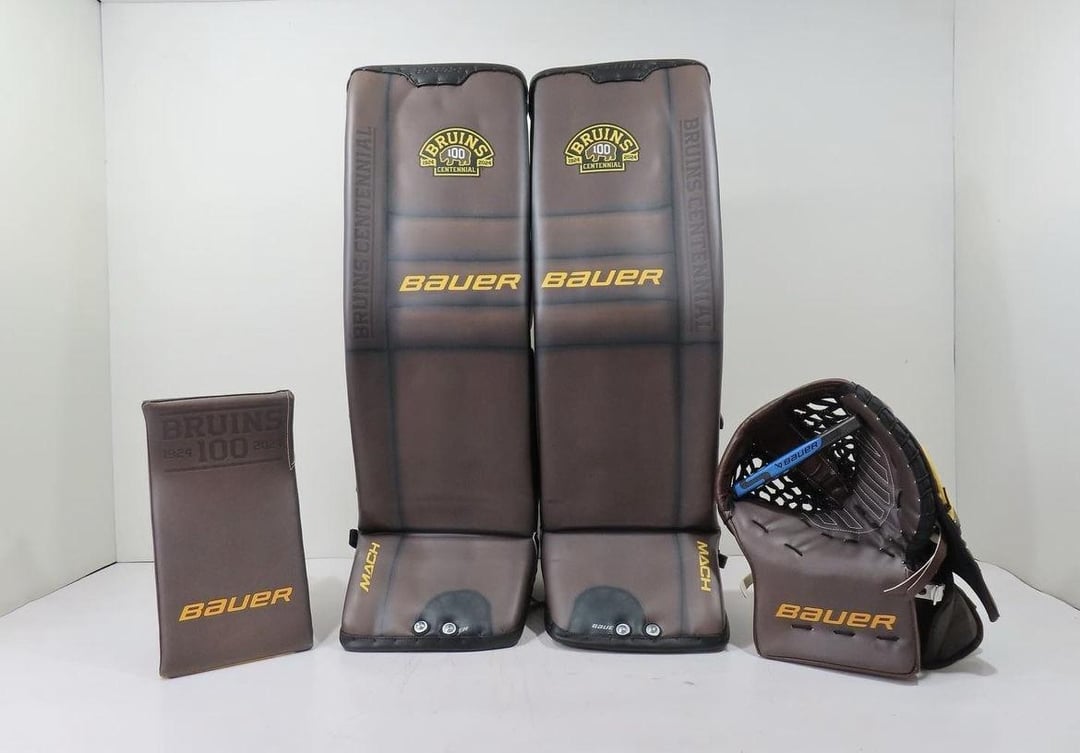 Linus Ullmark‘s new equipment