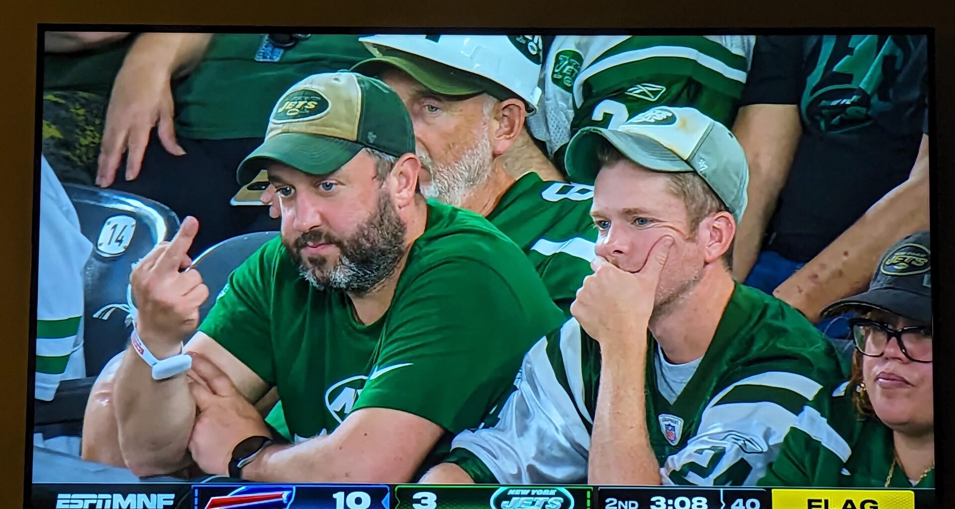 Jets Moment