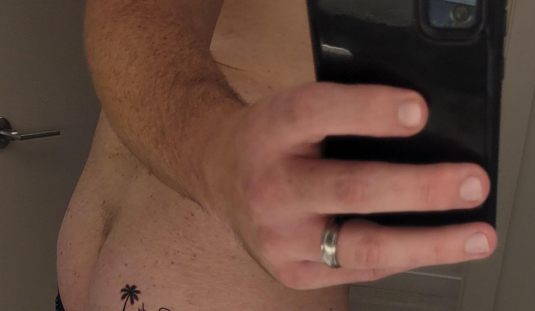 NSFW. I'm a man of my word. Randy Arozarena hits a HR into the rays tank, I get Randy Arozarena's name tattooed on my butt forevermore. Promise fulfilled boys! Once again, NSFW pics within.