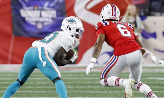 Dolphins' Tyreek Hill Praises Patriots' Christian Gonzalez for 'Technique and Speed' says 'They got some real good pieces over there in New England'