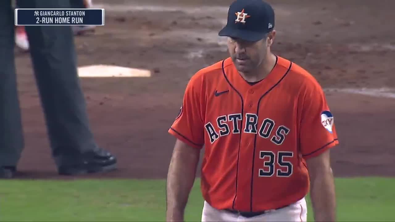 [Highlight] Stanton smokes a ball to deep left to make it 5-1