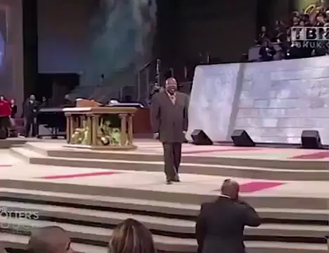 WAKE UP CHICAGO ITS FUCKIN GAMEDAY BABY