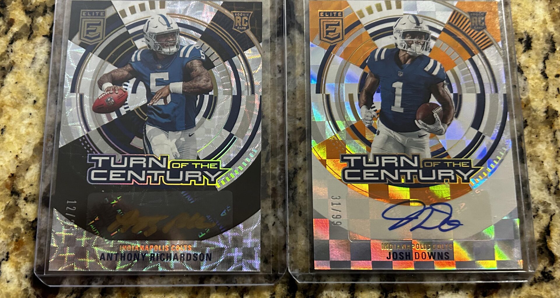 Mailman came bearing gifts today! Pulled my 2 dream cards in a break last week 😍