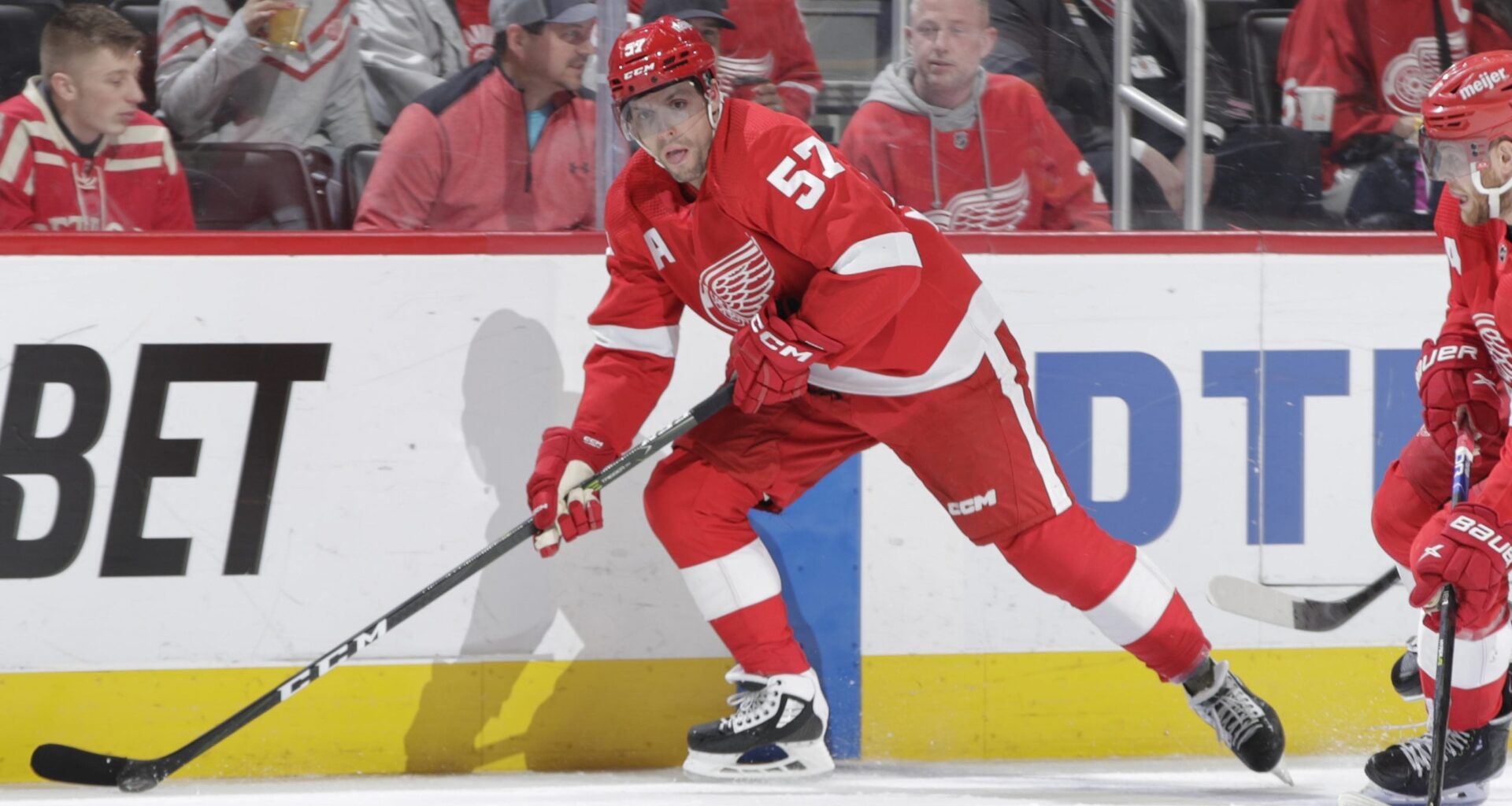 [DobberHockey] Ramblings: Frost and Sanderson Extended; Surprising Projections for Kaprizov, Mittelstadt, Novak, Keller, Perron, and More