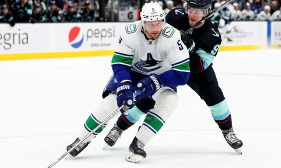 Canucks' Tucker Poolman not expected at training camp: Report