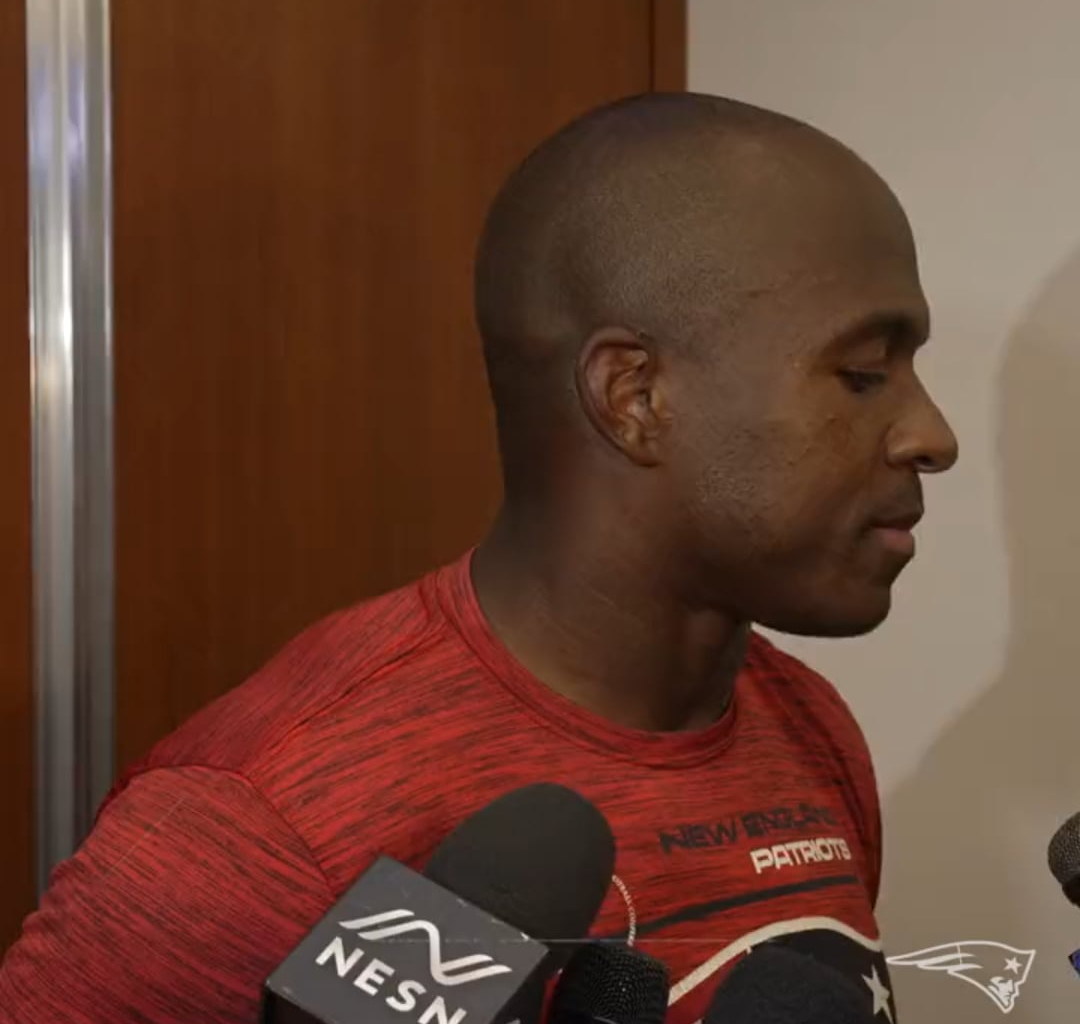 [Patriots] “I can’t even put it into words what he meant to me.”

Matthew Slater, David Andrews & others share their thoughts on Tom Brady’s return.