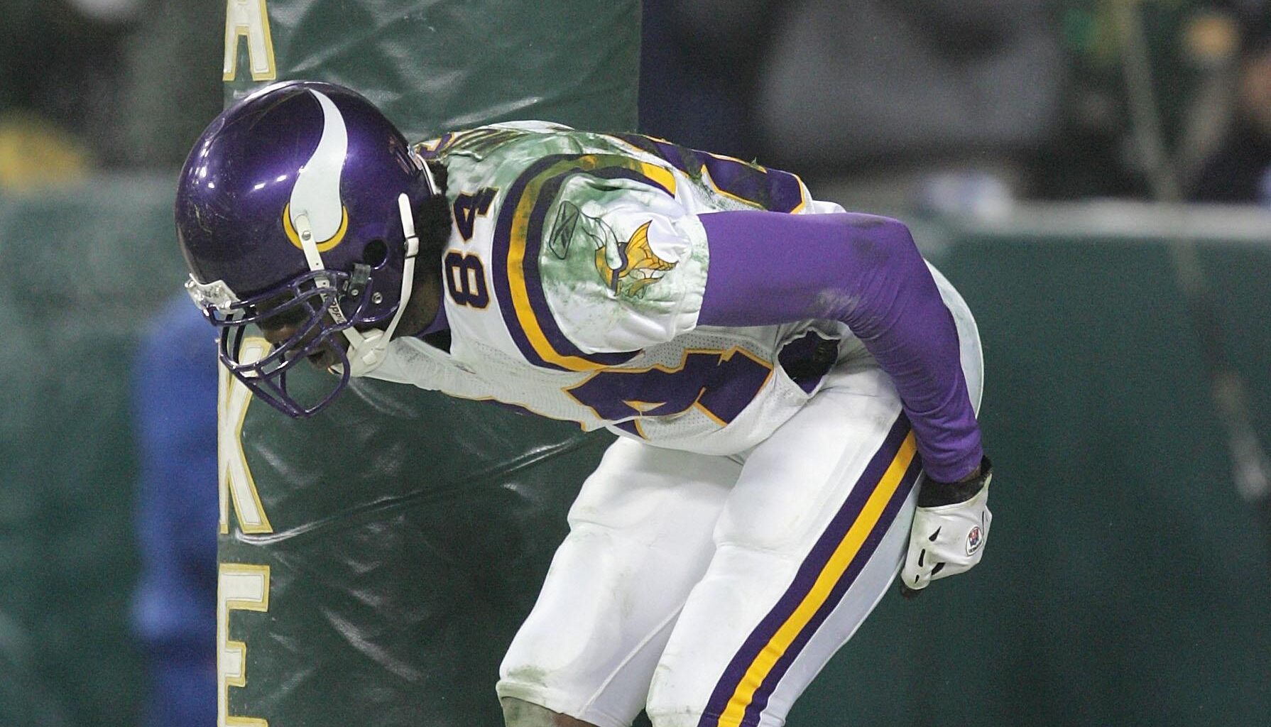 Randy Moss butt cheeks until the Packers play