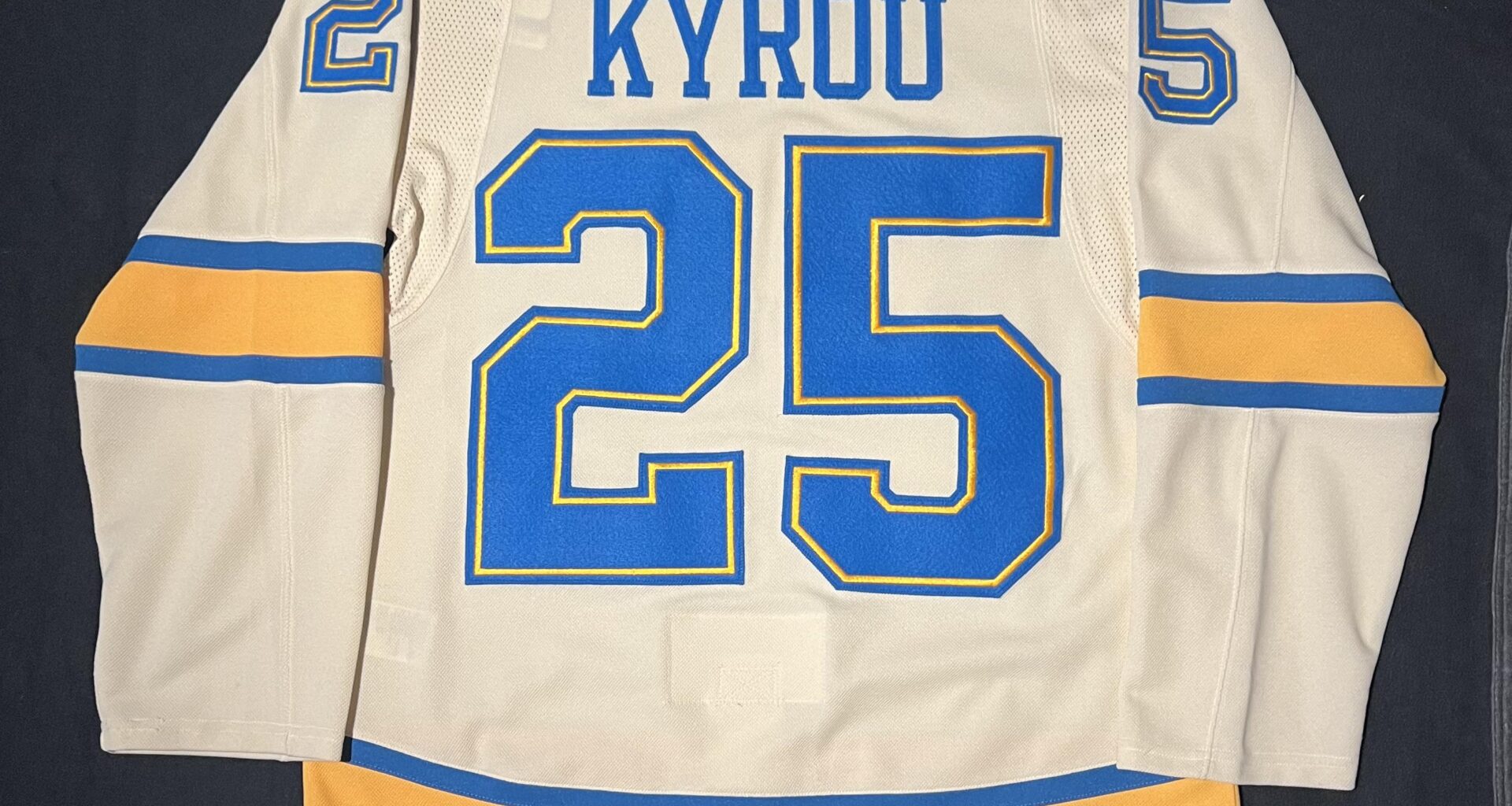 LET’S GOOOOOO BLUES!!!