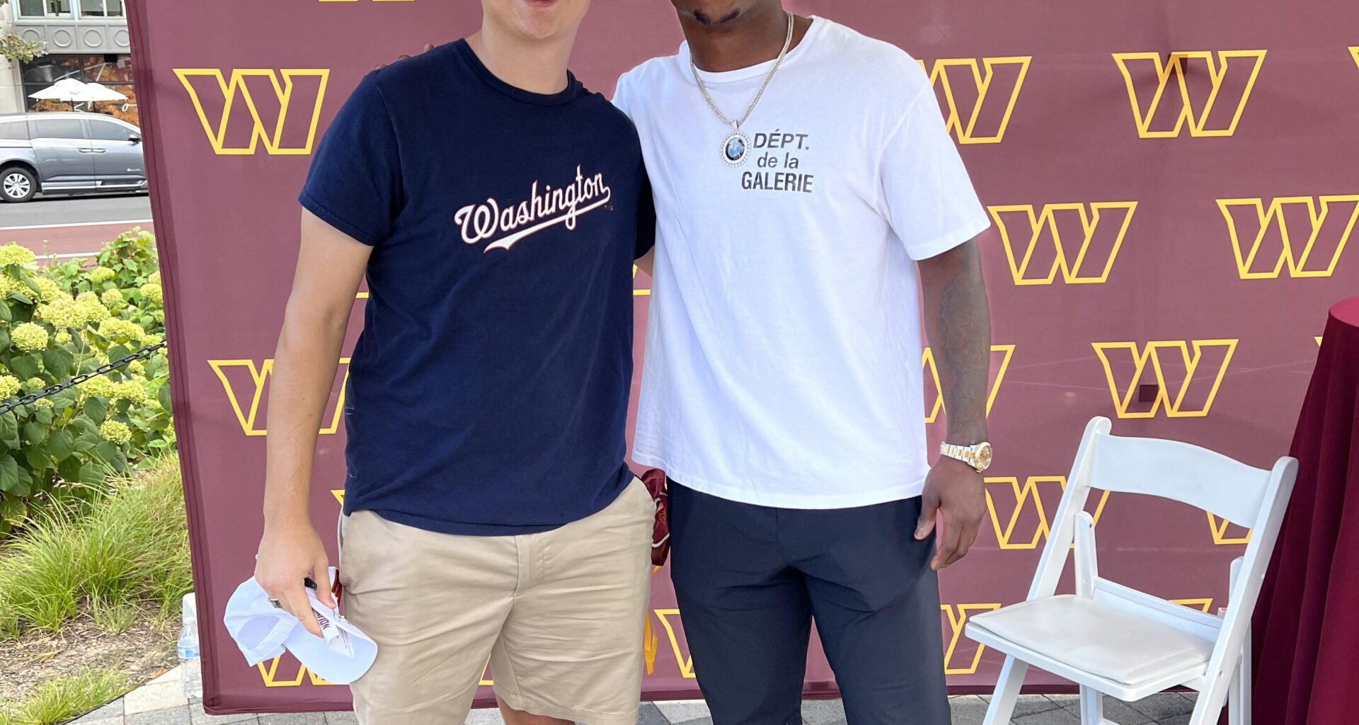 Met Jeremy Reaves at Kickoff Party. Super cool dude.