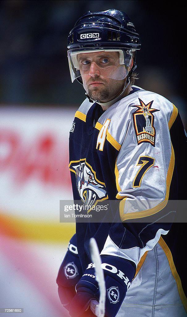 Whatever happened to the 1998-99 Nashville Predators?-#7-Cliff Ronning (A).
