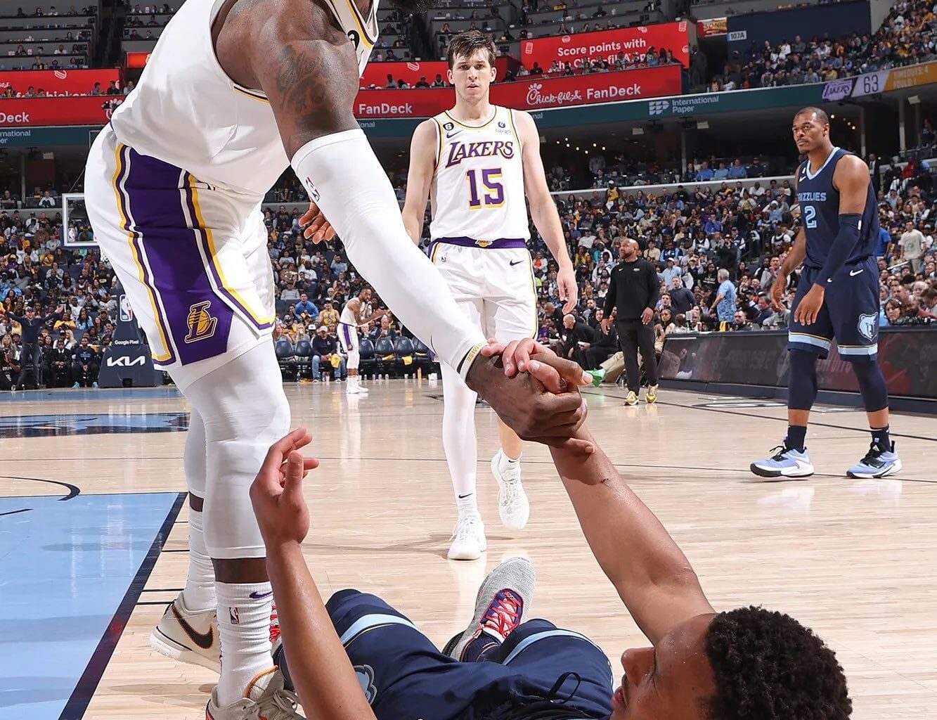 [BASKETBALL ON 𝕏] Desmond Bane remains a possibility to join Team USA roster next summer