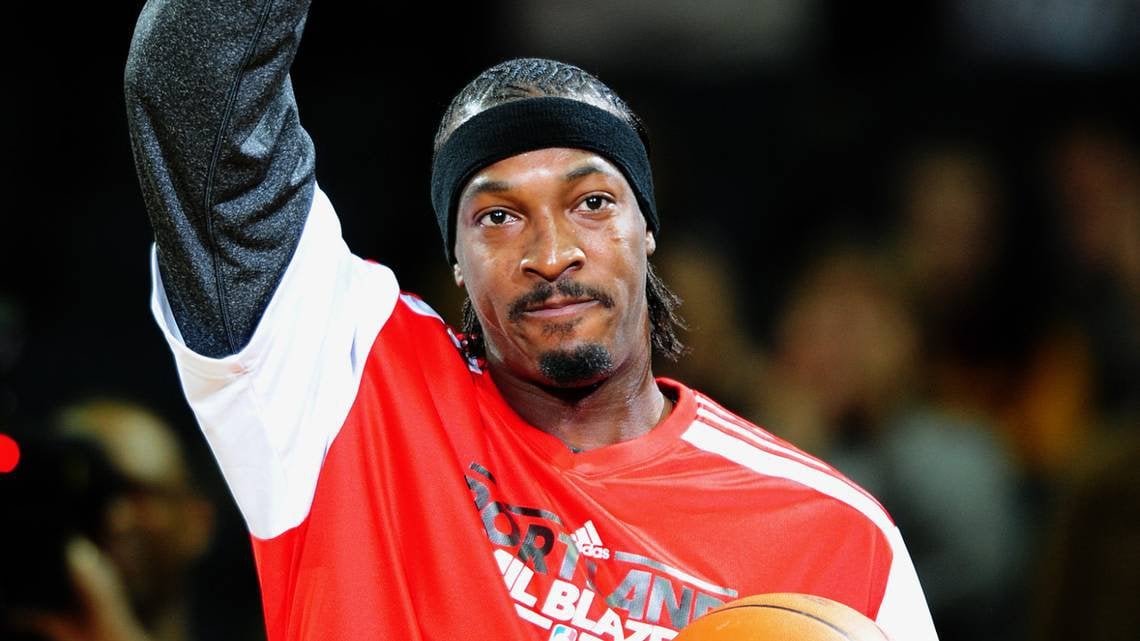 [Boone] Charlotte Hornets plan to honor two fan favorites during Anniversary Nights celebrations: Gerald Wallace & Baron Davis