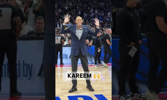 Kareem pulled up to #NBAinAbuDhabi on NBA TV! 👏 | #Shorts