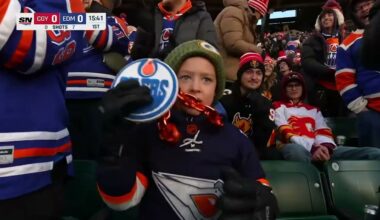 The Oilers break the ice in the Heritage Classic!