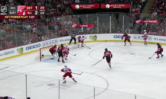 Alex DeBrincat scores on the power play in his first game with the Red Wings!