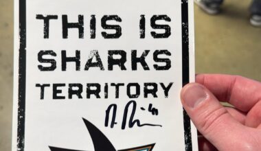 Anyone know who's autograph this is?