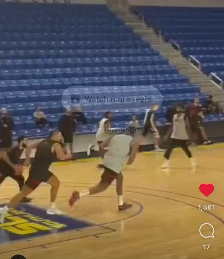 FVV 1/2 court lob to JG 🤘