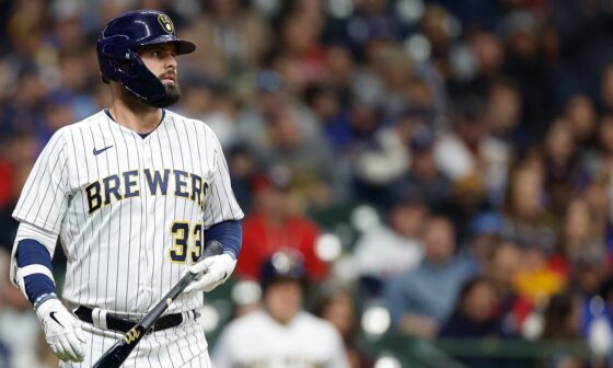 Brewers Manager Pulls Head Scratcher in Pinch Hitting Jesse Winker in Wild Card Game