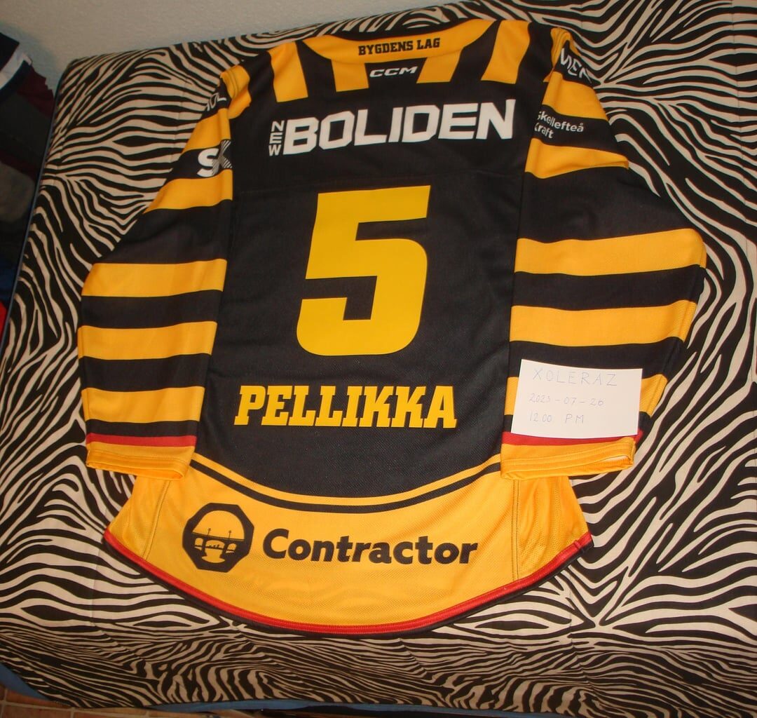 FROM SUMMER SALE 30% OFF - #5 AXEL SANDIN-PELLIKKA & #48 JONATAN BERGGREN SKELLEFTEÅ CCM SHL PREMIER Home & Away + Champions Hockey League Jerseys - Size: S, M, L, XL, 2XL Price 90$, also Authentic Pro Sewn Logo jersey in size S, M, L, XL. Price 135$ (Details in 1st comment with pics/inventory) LGRW