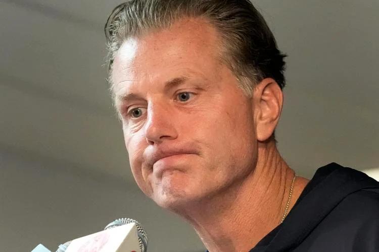 Stop with the toxic positivity garbage Flus, take ownership. YOU are why this team is bad.