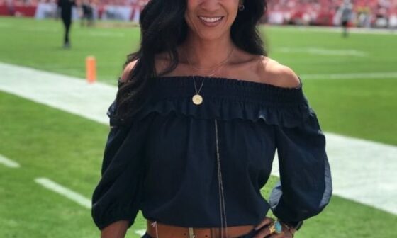 [Jennifer Lee Chan on Threads] The #49ers have promoted CB Kendall Sheffield and WR Willie Snead IV to the active roster from the team’s practice squad (standard elevations) This indicates the team is pretty confident that Deebo Samuel will be playing on Sunday vs #AZCardinals