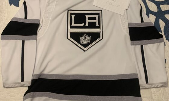 Selling (or trading) my Adidas Away jersey