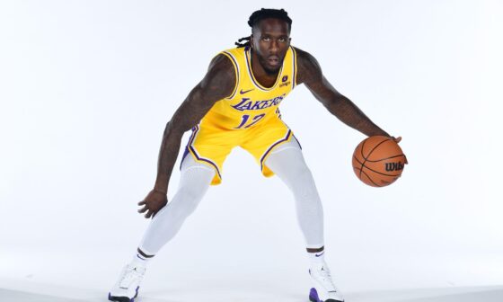 Amidst al the doom and gloom, Taurean Prince showed us why he earned that 5th roster spot! Great 1st game TP!! Also, we will be fine guys. We have a good team and we were playing the champions at their home. I have faith! Go Lakers!!
