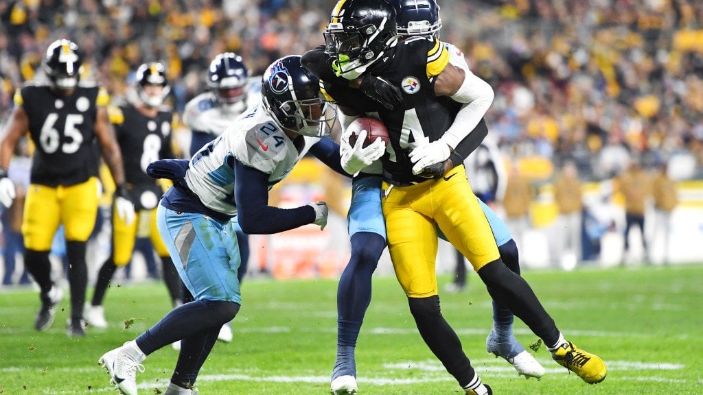 USA Today: Steelers WR George Pickens disassociates himself from the team on social media