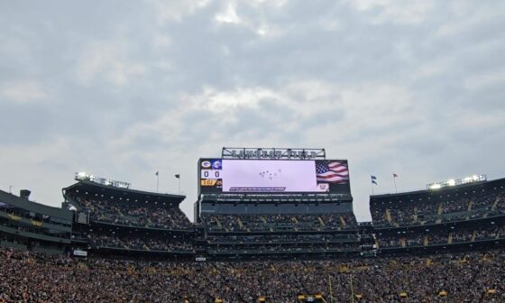 My first game at Lambeau AND a flyover was had