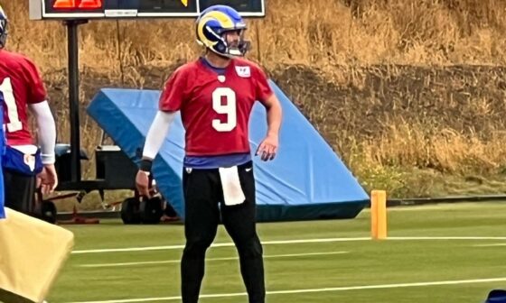Jourdan Rodrigue on Threads: Matthew Stafford threw the football. Spin and velocity looked normal in limited media viewing portion of practice so noting small sample size (watched individual drills with RBs and WRs). Light sprinkling of rain. Wearing soft brace/wrap around right thumb