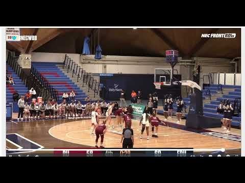 Is this a lane violation? I'm confused.