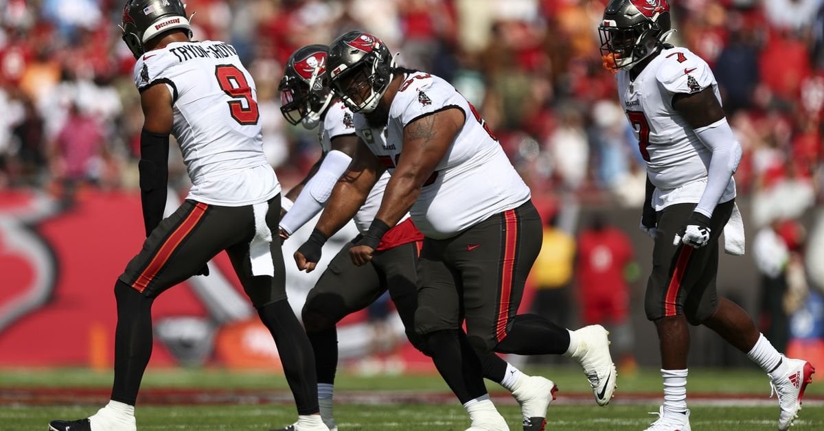 Notes and stats from the Buccaneers 20-6 win over the Titans