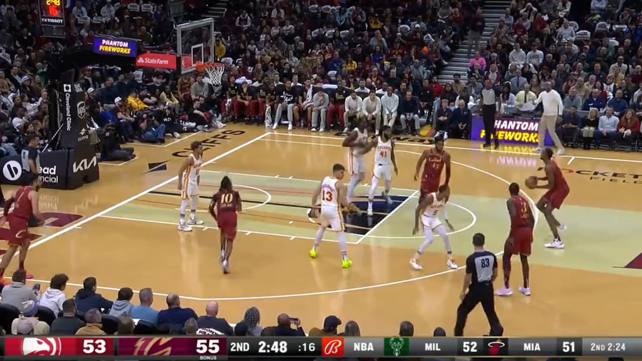 Evan Mobley for threeeeeeeee