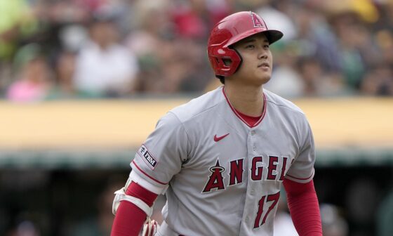 MLB Exec Predicts Shohei Ohtani Moves to CF: He's 1 of the Best Athletes in the Game