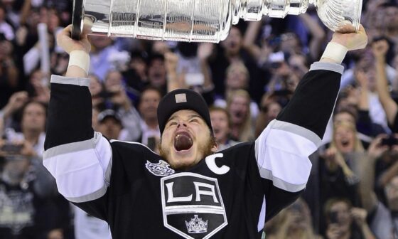 Happy 39th birthday to Dustin Brown!
