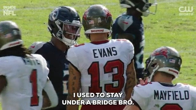 #Titans LB Azeez Al-Shaair told #Buccaneers WR Mike Evans that he used to be homeless in the Tampa Bay Area and that he watched Mike Evans growing up… What an awesome interaction between these guys. “I used to stay under a bridge bro.”