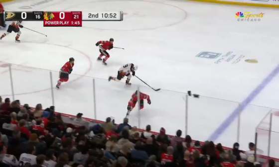 Kurashev scores on the PP off the feed from Bedard