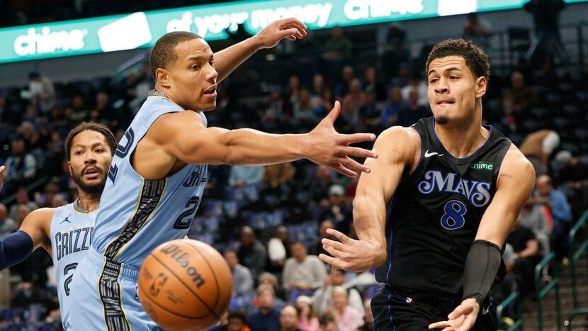 Is uptick in Mavericks injuries (Green, Williams) an after-effect of extensive travels?