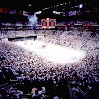 Coyotes 1999 White Out Desktop Wallpaper