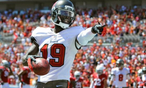 Former Buccaneer Mike Williams’ cause of death confirmed by officials