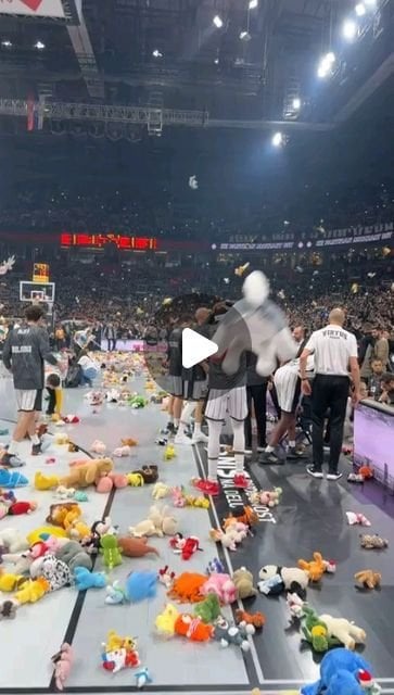 [Euroleague]Partizan - Virtus/ fans