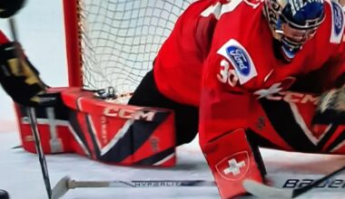 Ewan Huet, former NHLer Cristobal Huet's son, is currently playing for Switzerland in the World Junior Championship and is wearing custom made CCM Eflex pads made to look like 2007 RBK Premiers, the pads his father wore.