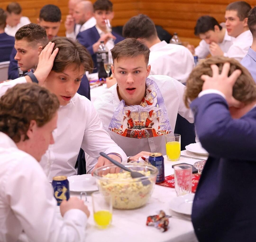 Some pics from Team Slovakia’s Christmas dinner at WJC in Sweden