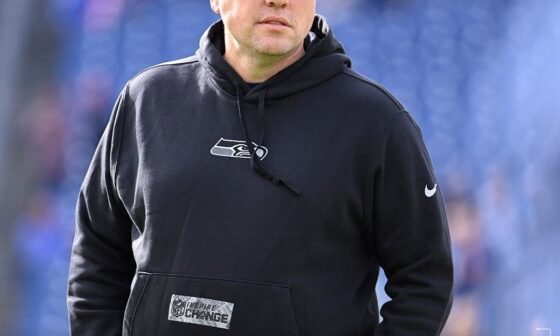 The #Bears are working towards a deal to hire Shane Waldron as their new offensive coordinator, per sources.