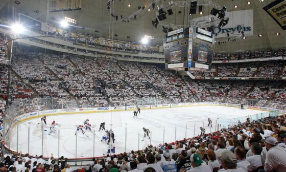 I miss the old quirky/original arenas. Now they look almost all the same. Tell us your personal favorite