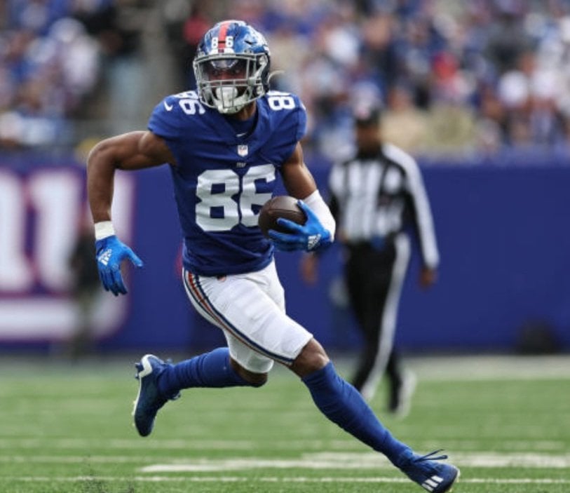 [ML Football] UNDERRATED: #Giants WR Darius Slayton has quietly started off his career very well. -4 of 5 years 700+ yards receiving -4 of 5 years 50+ receptions -Career 43.5 YPG A very solid receiver on some very bad teams.