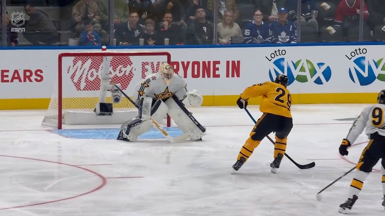 Nate MacKinnon breaks the ice in the 2024 All-Star Game!