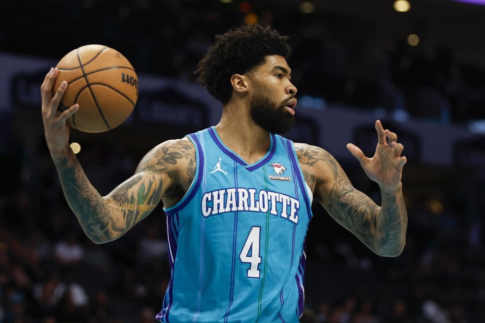 Fantasy Basketball Waiver Wire: Final name for productive Hornets Tre Mann, Nick Richards